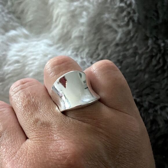 The Bandwidth Tibetan silver stamped band ring. - Picture 4 of 13